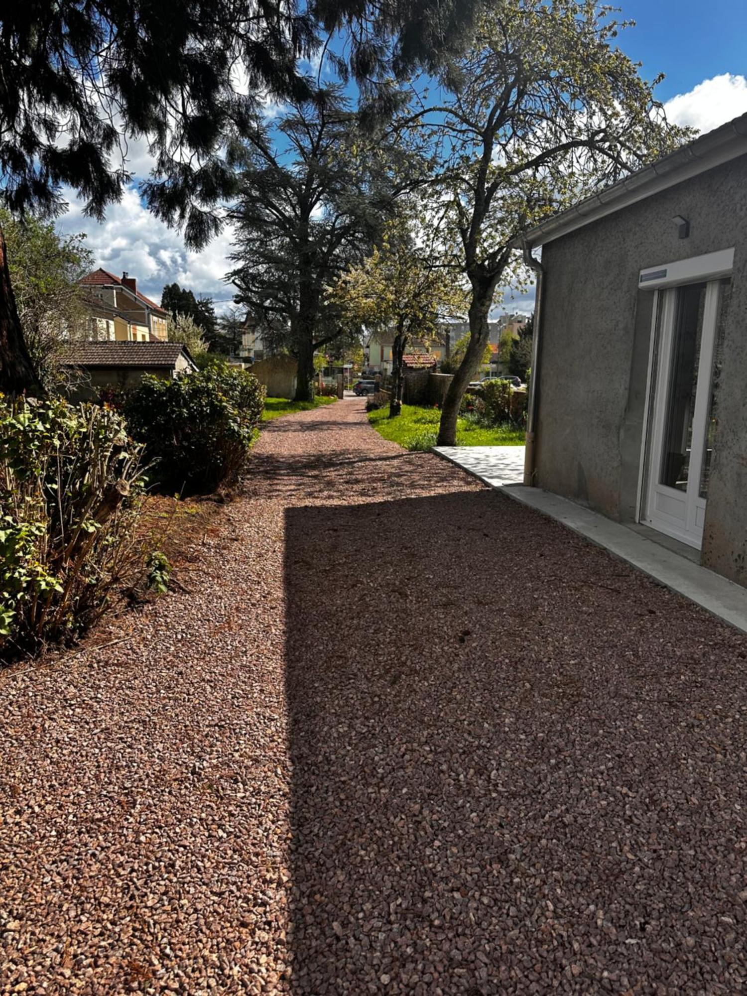 Maison Coeur De Ville Montchanin Exteriér fotografie